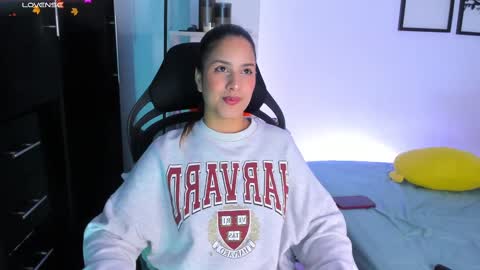 Gabriella online show from October 2025 09:56:01 PM