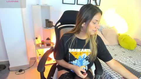 Snapshot of gabriella__tom chatting on April 2026 10:12:02 PM Gabriella online show from April 2026 10:12:02 PM