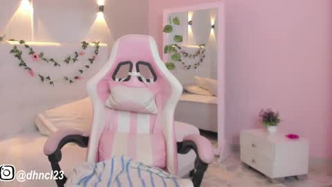 Gabriella online show from February 2025 11:32:01 PM