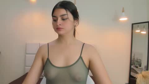 Gabriella online show from December 2025 01:51:01 PM