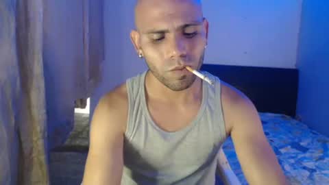 Snapshot of gabrielle_ramirez chatting on January 2025 09:09:02 PM Gabriel online show from January 2025 09:09:02 PM