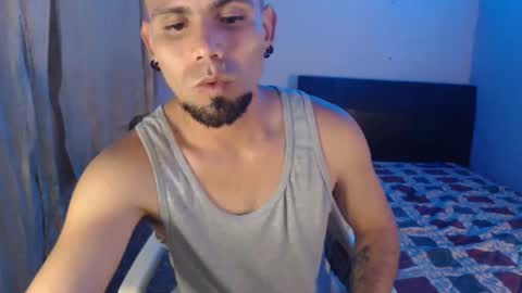 Snapshot of gabrielle_ramirez chatting on February 2025 10:20:01 PM Gabriel online show from February 2025 10:20:01 PM