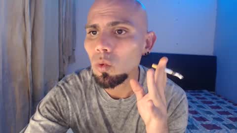 Snapshot of gabrielle_ramirez chatting on February 2025 10:51:02 PM Gabriel online show from February 2025 10:51:02 PM