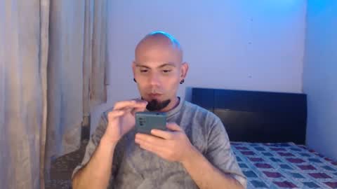 Snapshot of gabrielle_ramirez chatting on February 2025 01:55:01 AM Gabriel online show from February 2025 01:55:01 AM