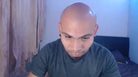 Snapshot of gabrielle_ramirez chatting on March 2025 10:53:01 PM Gabriel online show from March 2025 10:53:01 PM