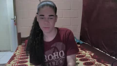 Snapshot of gabriely_hott chatting on May 2026 03:11:02 AM gabriely_hott online show from May 2026 03:11:02 AM