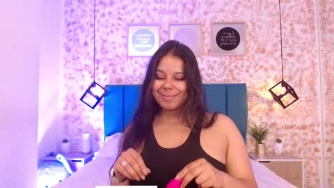 Snapshot of gabriqueen_gh chatting on February 2025 11:43:01 AM Gaby online show from February 2025 11:43:01 AM