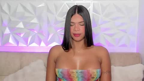 Gabriela  online show from January 2026 11:42:01 PM