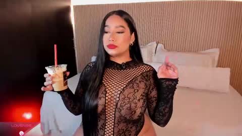 Snapshot of gaby_blaze chatting on October 2025 11:58:01 PM Gaby Blaze online show from October 2025 11:58:01 PM