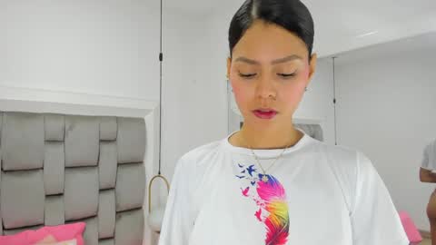Snapshot of gaby_smit__ chatting on April 2026 11:43:01 AM GABRIELA online show from April 2026 11:43:01 AM