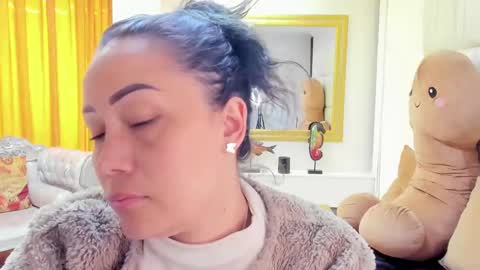 Snapshot of gaby_trent chatting on December 2024 03:00:02 PM gabriela online show from December 2024 03:00:02 PM