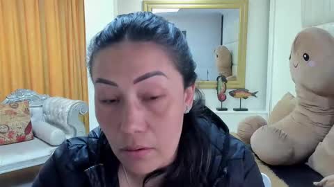 Snapshot of gaby_trent chatting on December 2024 03:31:02 PM gabriela online show from December 2024 03:31:02 PM