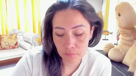 Snapshot of gaby_trent chatting on January 2025 02:35:01 PM gabriela online show from January 2025 02:35:01 PM