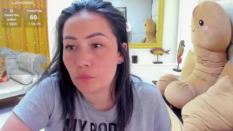Snapshot of gaby_trent chatting on January 2025 02:10:01 PM gabriela online show from January 2025 02:10:01 PM