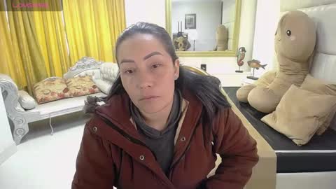 Snapshot of gaby_trent chatting on February 2025 03:27:01 PM gabriela online show from February 2025 03:27:01 PM