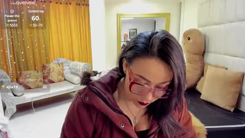 Snapshot of gaby_trent chatting on February 2025 06:53:01 PM gabriela online show from February 2025 06:53:01 PM