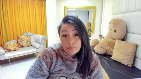 Snapshot of gaby_trent chatting on March 2025 08:11:01 PM gabriela online show from March 2025 08:11:01 PM