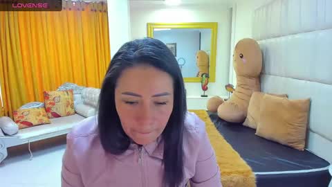 Snapshot of gaby_trent chatting on March 2025 12:44:02 PM gabriela online show from March 2025 12:44:02 PM