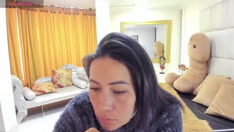 Snapshot of gaby_trent chatting on March 2025 12:39:02 PM gabriela online show from March 2025 12:39:02 PM