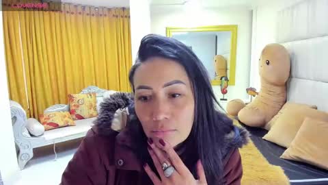 Snapshot of gaby_trent chatting on March 2025 12:47:01 PM gabriela online show from March 2025 12:47:01 PM