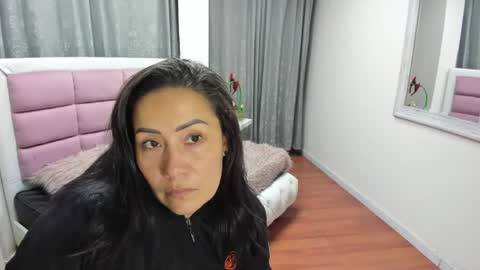 Snapshot of gaby_trent chatting on July 2026 10:09:01 AM gabriela online show from July 2026 10:09:01 AM