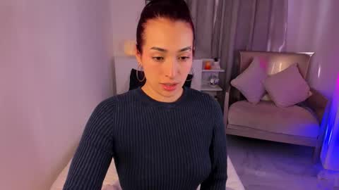 Gabriela online show from December 2025 05:21:02 PM