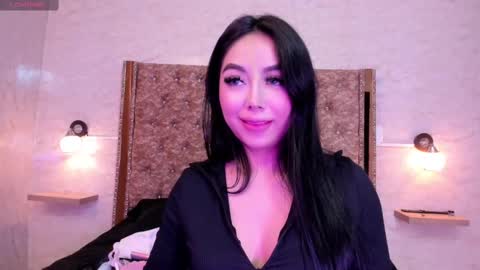 Snapshot of gabydesire chatting on March 2025 01:00:02 AM GABY DESIRE online show from March 2025 01:00:02 AM