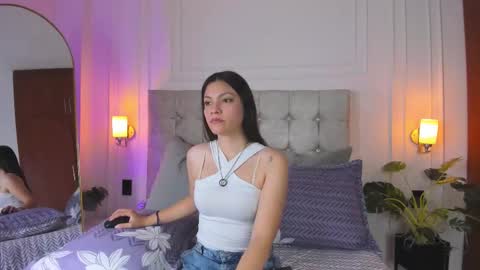 Snapshot of gabyevans4 chatting on March 2026 12:11:01 PM GabyEvans online show from March 2026 12:11:01 PM