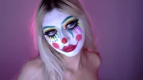 Snapshot of gabygumms chatting on April 2026 12:00:02 PM gabygumms online show from April 2026 12:00:02 PM