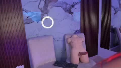 Snapshot of gabyhott_ chatting on June 2026 03:25:01 AM Gaby online show from June 2026 03:25:01 AM