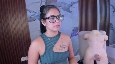 Snapshot of gabyhott_ chatting on July 2026 07:16:01 PM Gaby online show from July 2026 07:16:01 PM
