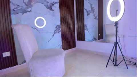 Snapshot of gabyhott_ chatting on July 2026 06:32:02 PM Gaby online show from July 2026 06:32:02 PM
