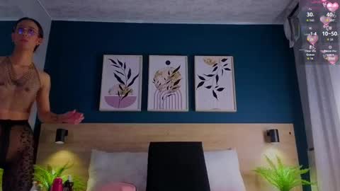 Gaby online show from September 2025 08:10:02 PM