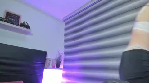 Gabby online show from December 2024 04:09:01 AM