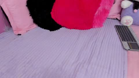 gabyye capprins online show from January 2025 10:41:01 PM