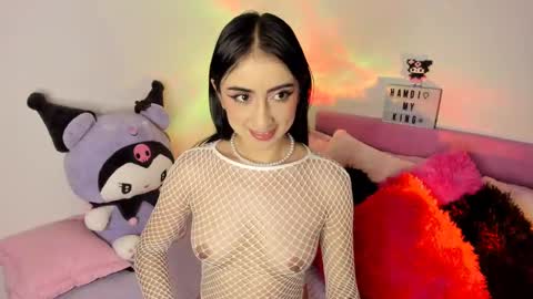 gabyye capprins online show from February 2025 12:27:02 AM