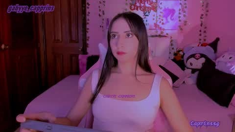 gabyye capprins online show from December 2025 12:17:02 AM