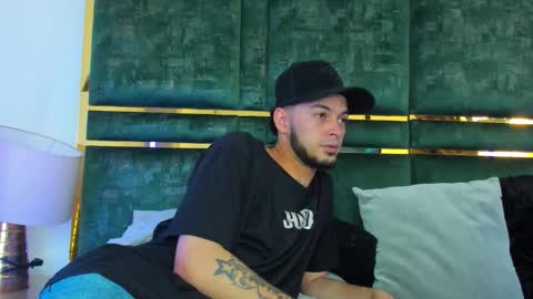 Snapshot of gael_coral chatting on November 2025 02:10:01 PM Gael Coral some hot latinos online show from November 2025 02:10:01 PM