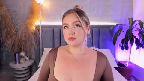 Snapshot of gaiabaker chatting on March 2026 06:14:02 PM Gaia Baker online show from March 2026 06:14:02 PM