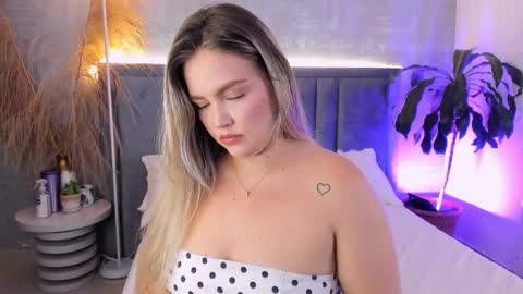 Snapshot of gaiabaker chatting on March 2026 03:06:02 PM Gaia Baker online show from March 2026 03:06:02 PM