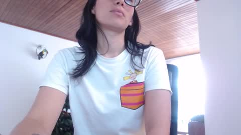 Snapshot of gaitan4 chatting on December 2025 08:13:02 PM gaitan4 online show from December 2025 08:13:02 PM