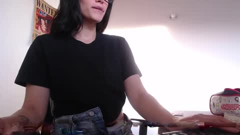 Snapshot of gaitan4 chatting on April 2026 10:33:02 PM gaitan4 online show from April 2026 10:33:02 PM