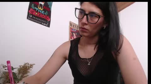 Snapshot of gaitan4 chatting on April 2026 06:32:01 PM gaitan4 online show from April 2026 06:32:01 PM