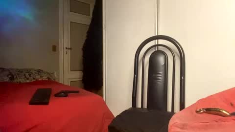 Snapshot of galadriel_021 chatting on February 2025 05:40:01 PM Adriel online show from February 2025 05:40:01 PM