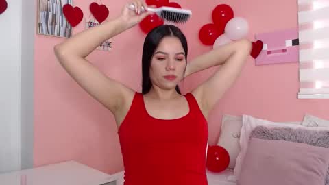 Snapshot of galayounng_ chatting on February 2025 05:57:01 PM Gala Y online show from February 2025 05:57:01 PM