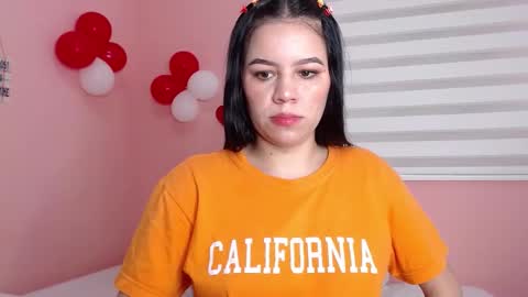 Snapshot of galayounng_ chatting on February 2025 01:10:02 PM Gala Y online show from February 2025 01:10:02 PM