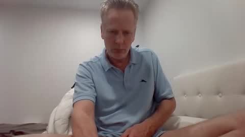 gamerboy200 online show from February 2026 01:37:02 AM