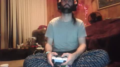 Snapshot of gamerfiend420 chatting on January 2026 05:45:02 AM gamerfiend420 online show from January 2026 05:45:02 AM