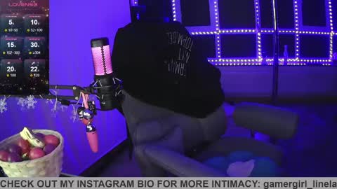 Snapshot of gamergirl_linela chatting on April 2026 09:23:01 PM gamergirl_linela online show from April 2026 09:23:01 PM