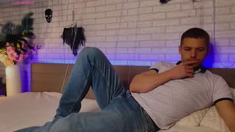 Snapshot of garettvosss chatting on November 2025 07:19:02 AM Gared online show from November 2025 07:19:02 AM